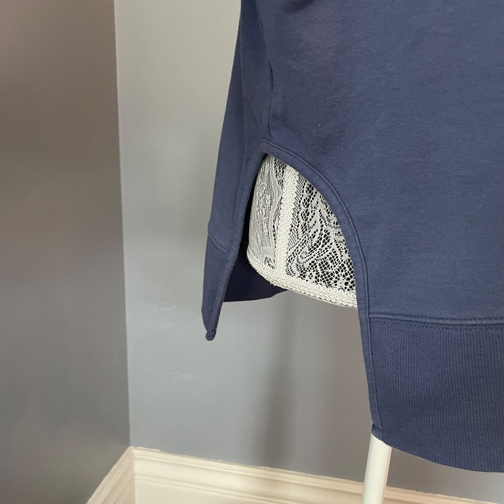 Daily Ritual Sweatshirt - Picture 6 of 7